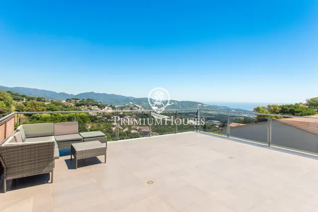 Casa en venta en Sant Cebrià de Vallalta - Urb. Vistamar — 33