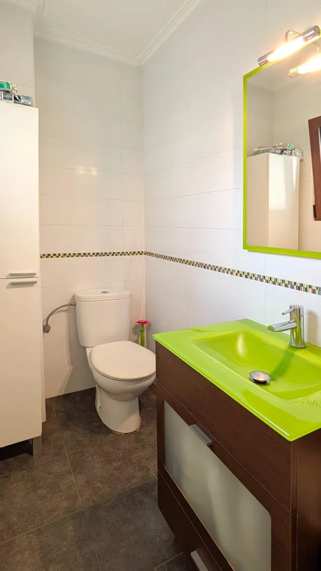 VIVIENDA Y NEGOCIO EN PIELAGOS — 34
