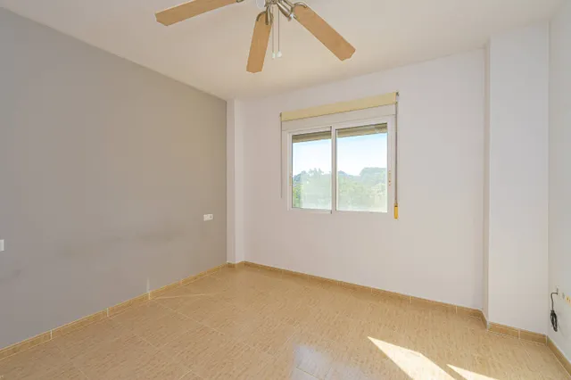 Villa en venta en Les Fonts, Benitachell, con piscina comunitaria y un gran potencial — 13