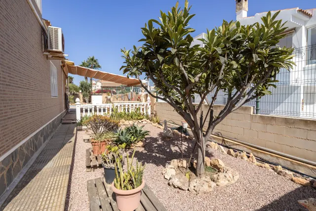 Villa 4 habitaciones 180m² en venta - Lomas de Cabo Roig — 12