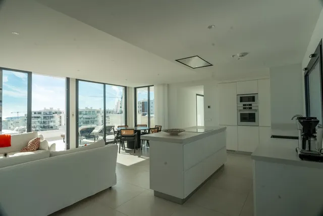 Ático 3 habitaciones 255m² en venta - Centro — 31