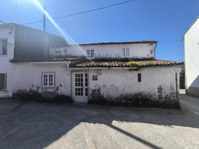 Amplia Casa en Conxo, Santiago de Compostela - Oportunidad para Reformar — 2