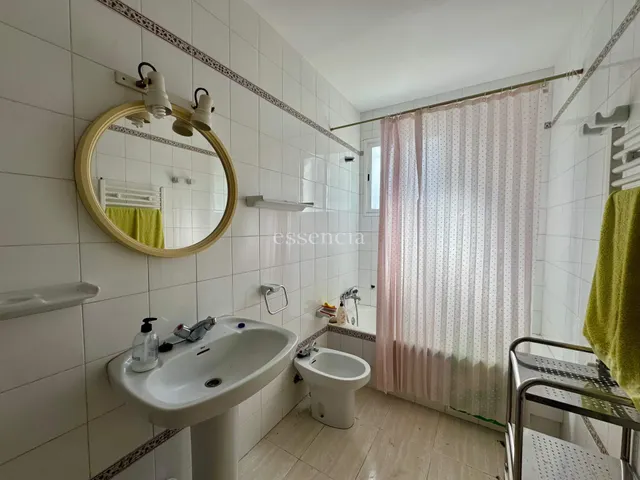 ESPECTACULAR CHALET EN LA DROVA — 14