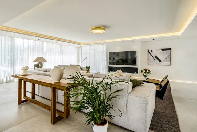 Chalet 5 habitaciones 465m² en venta - Marbella — 16