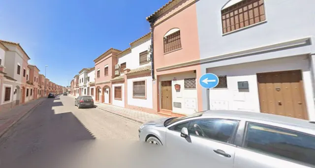 Venta casa en Utrera (Sevilla) — 2