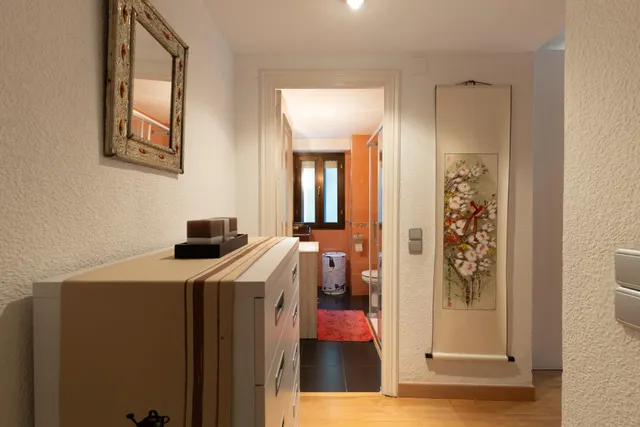 Exclusivo piso señorial con terraza en el Paseo del Salón (Cuesta de Escoriaza), con cochera y trastero. — 25