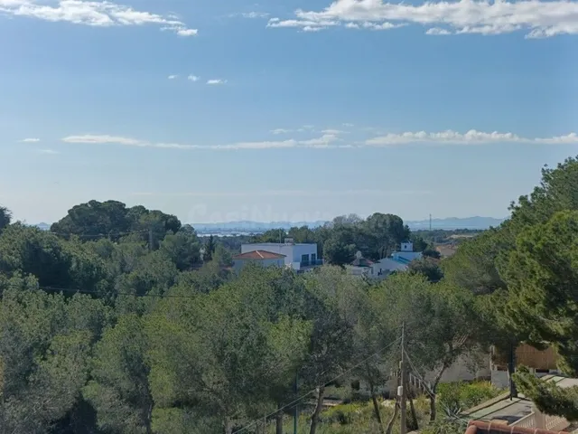 Villa 5 habitaciones 256m² en venta - Zona Pueblo — 34