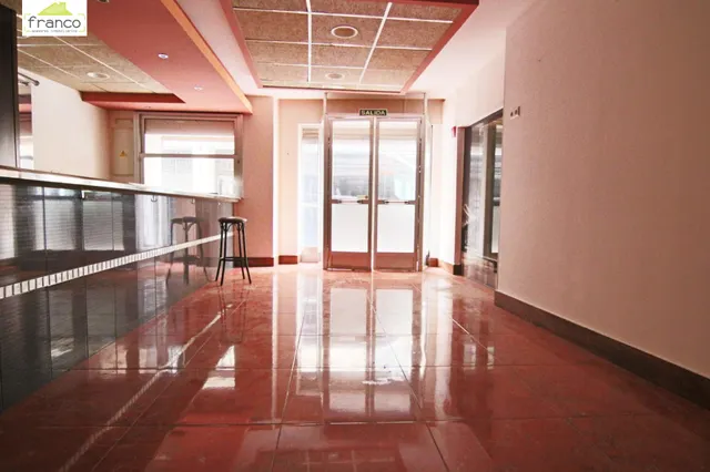 LOCAL IDEAL CAFETERIA — 3