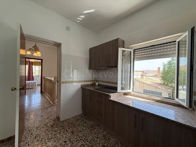 Casa con parcela urbana - foto 5