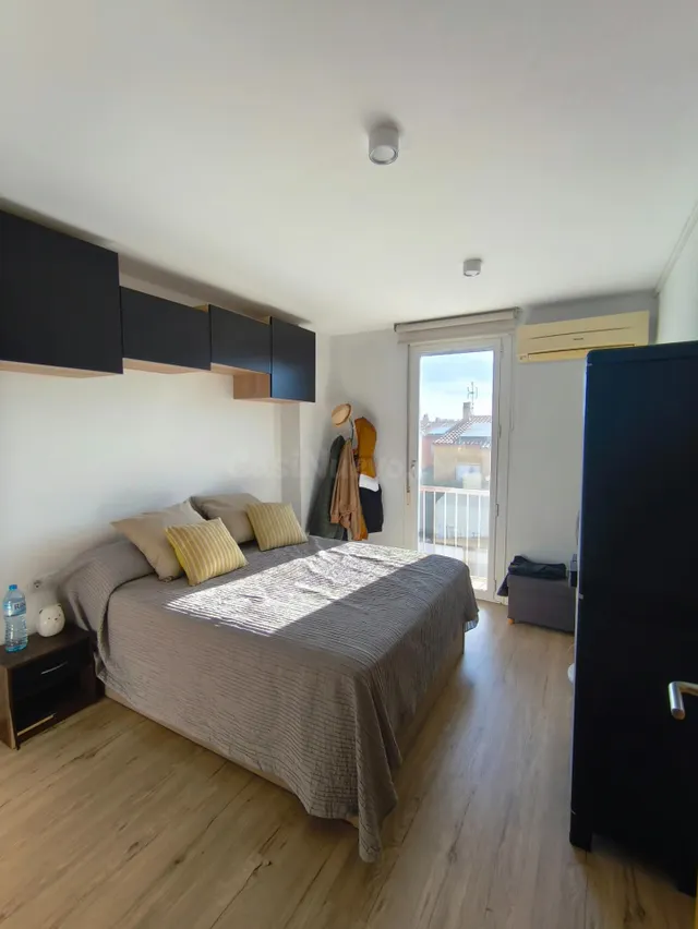 Acogedor piso en el corazón de Torroella de Montgrí - foto 3