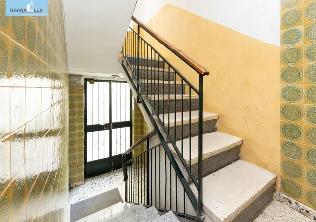 3 dormitorios junto a avenida de dilar — 18
