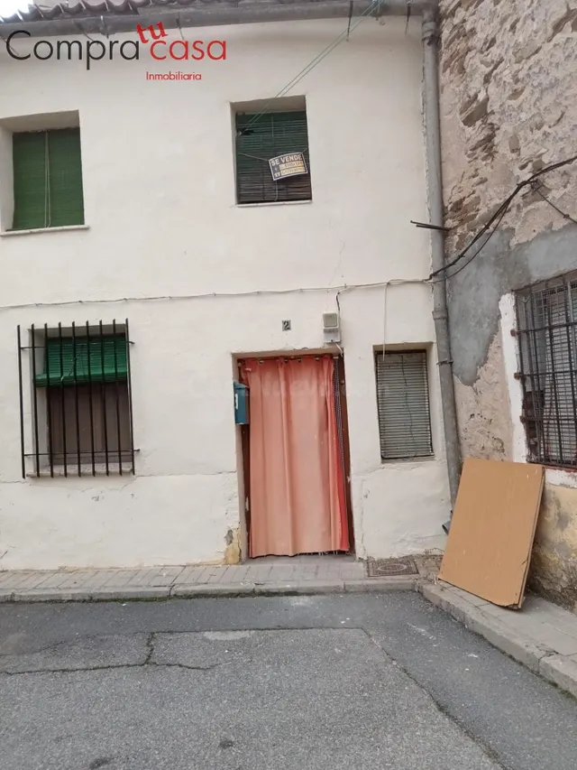 VENTA-CASA DE PUEBLO EN BERNARDOS.-SEGOVIA