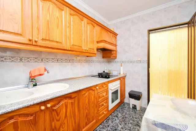 VIVIENDA DE PLANTA BAJA CON SOLARIUM Y COCHERA — 8