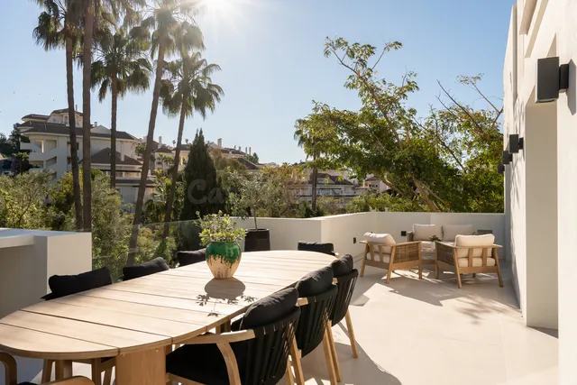 Chalet 5 habitaciones 304m² en venta - Marbella - foto 3