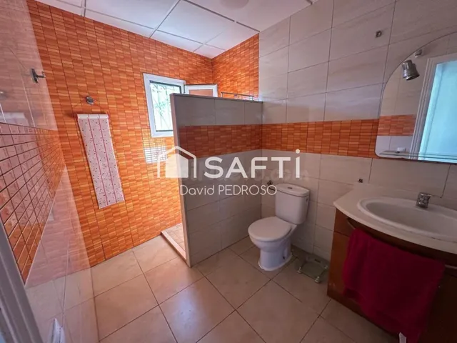 Casa con licencia turistica — 13