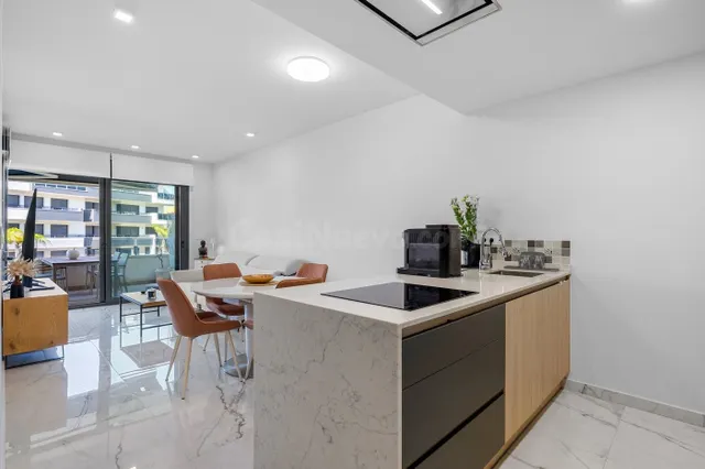 APARTAMENTO DE 2 DORMITORIOS Y 2 BAÑOS EN PUNTA PRIMA (ORIHUELA COSTA) — 13