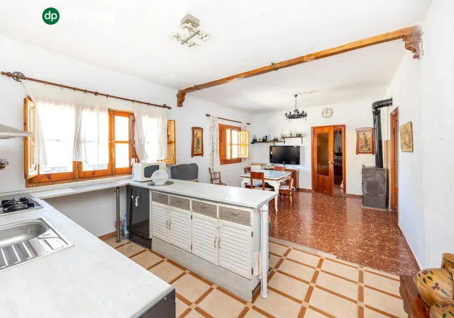 Chalet en zona residencial de Deifontes — 6