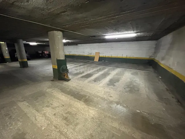 SE ALQUILA PARKING EN EL CENTRO DE PONFERRADA.