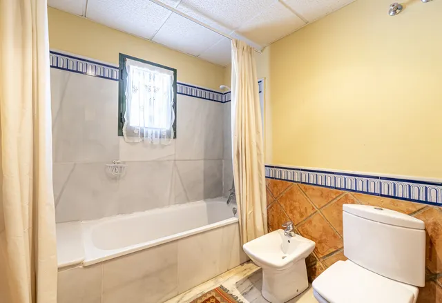 Chalet 4 habitaciones 682m² en venta - Marbella — 16
