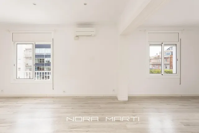 Piso luminoso y tranquilo en Les Corts, cerca de Francesc Macià — 4