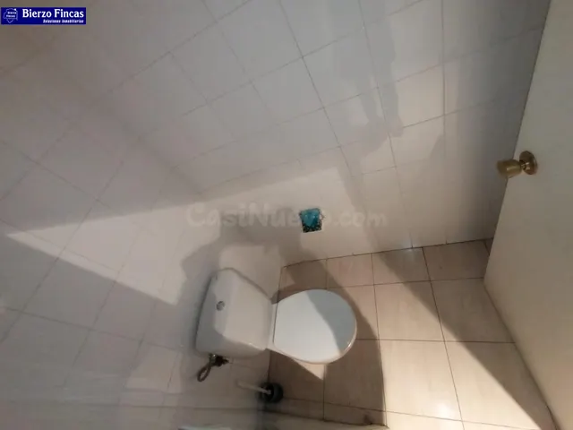 SE VENDE LOCAL COMERCIAL - foto 5