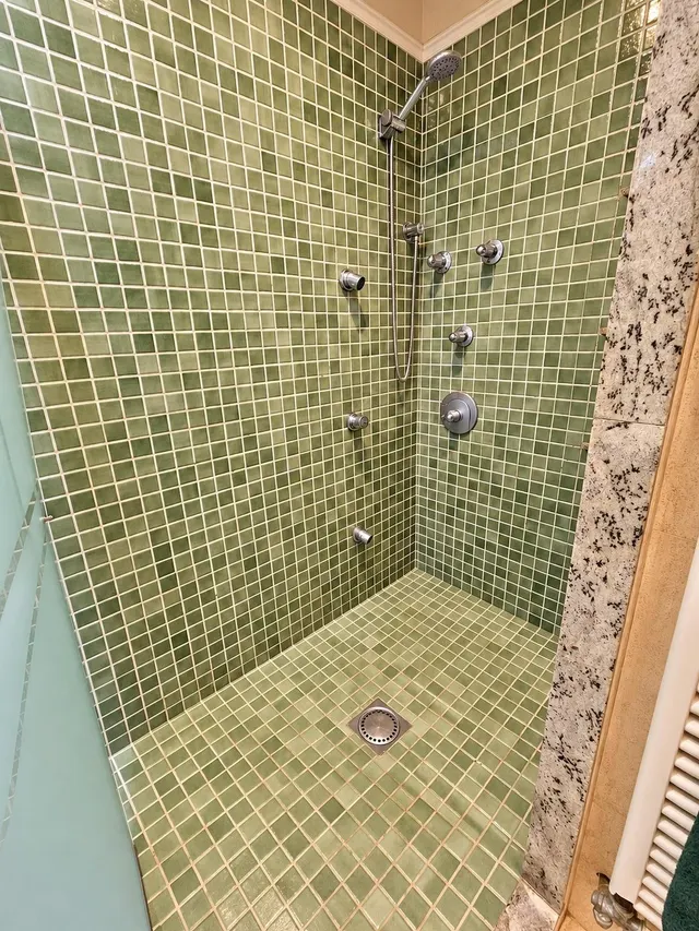 Casa con jardín y piscina en Premià de Dalt — 43