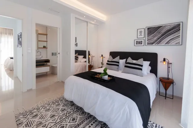 VILLA DE OBRA NUEVA EN LOS ALCAZARES — 10