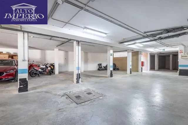 PISO CON GARAJE JUNTO AL METRO EN CHURRIANA — 21