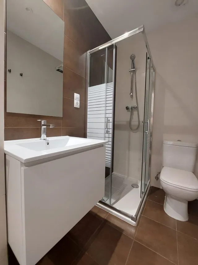 Espai, disseny i confort en un dúplex únic! DÚPLEX AMB PK I MOBLAT — 12