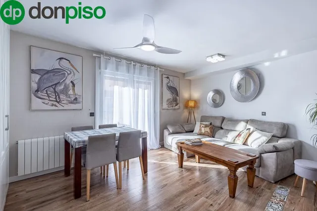 ESPECTACULAR TRIPLEX EN CHURRIANA — 2