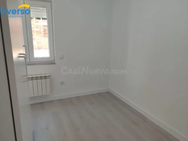 SE ALQUILA PISO REFORMADO, ACOGEDOR, CÁLIDO Y LUMINOSO TOD E - foto 5