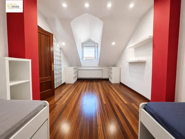 PRECIOSO CHALET INDIVIDUAL EN PARBAYÓN — 23