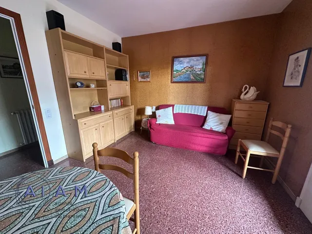 Edificio con local y 2 viviendas en Tordera — 40