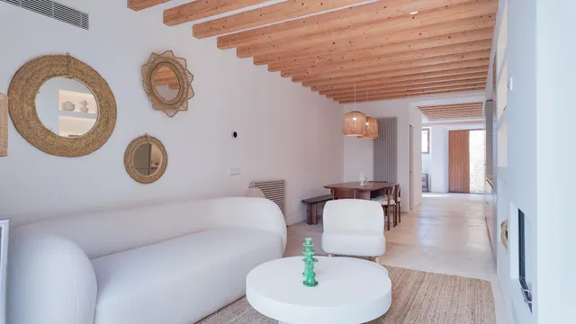 Casa con carácter y vistas a la Tramuntana en Mancor de la Vall — 8