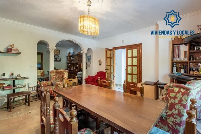Espectacular Chalet en Ogijares - Ideal para Familias — 16
