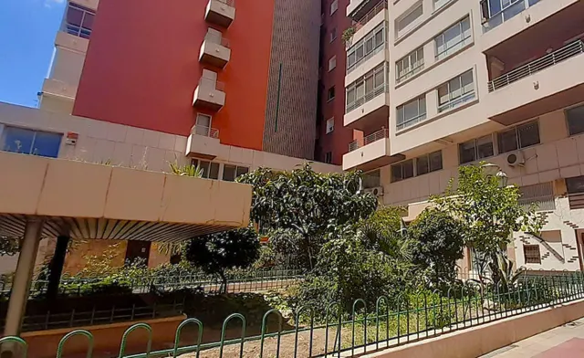 Vivienda excepcional con vistas, garaje y ubicación privilegiada junto a campo grande — 9
