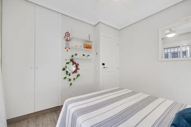 Elegante Propiedad Doble con Vistas al Campo y Acabados de Lujo — 47