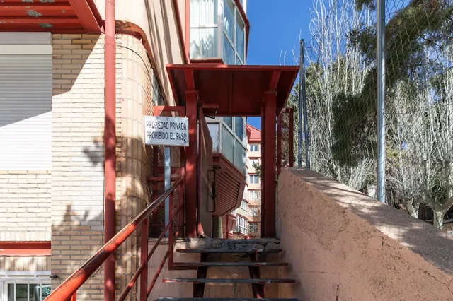 **Dúplex en Sierra Nevada: Tu Refugio Ideal en el Edificio Europa** — 28