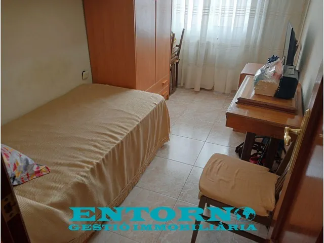 ¡Tu nuevo hogar en el corazón de Mollet del Vallès por solo €185,000! — 18