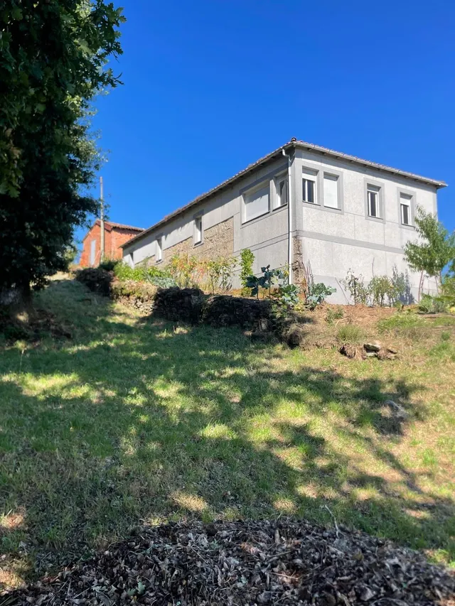 CASA EN VENTA  FERREIRA DE PANTON — 46