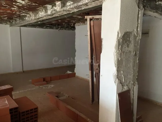 Se vende en el centro ideal para Oficina, comercial o vivien - foto 4