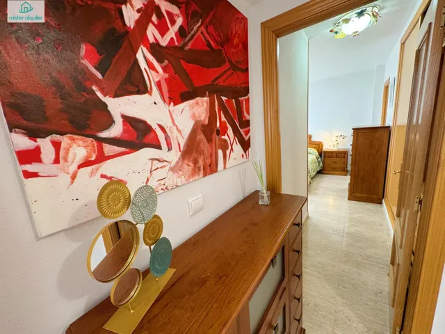 ALQUILER DE HABITACIÓN PARA ESTUDIANTE, IDEAL PARA UNIVERSITARIO DE MEDICINA Y CIENCIAS DE LA SALUD — 25