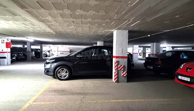 PLAZA DE PARKING EN PAISOS CATALANS - foto 4