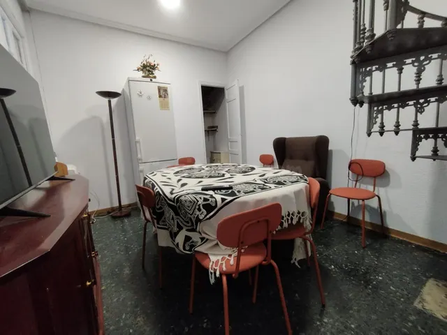 HABITACIÓN CALLE MENACHO — 5