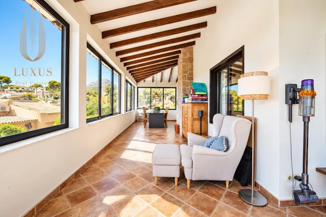 VILLA MEDITERRÁNEA CON GRAN PARCELA, PISCINA Y ESPACIO PARA TODA LA FAMILIA ☀️ — 20
