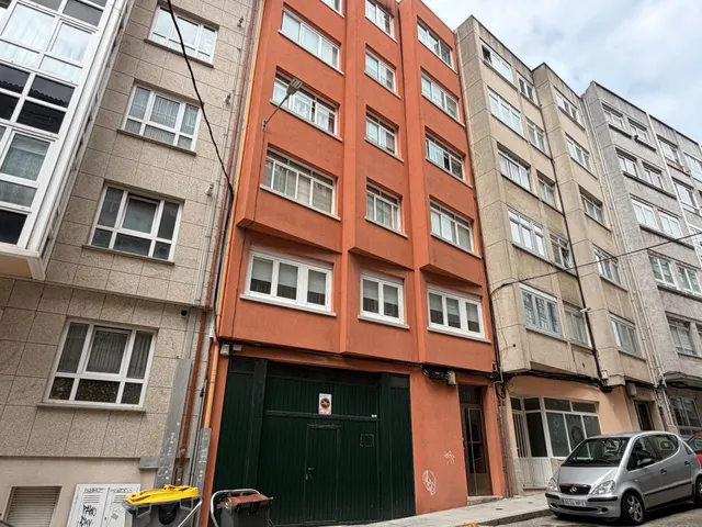 Piso en Calle Miramar Castrillón — 36