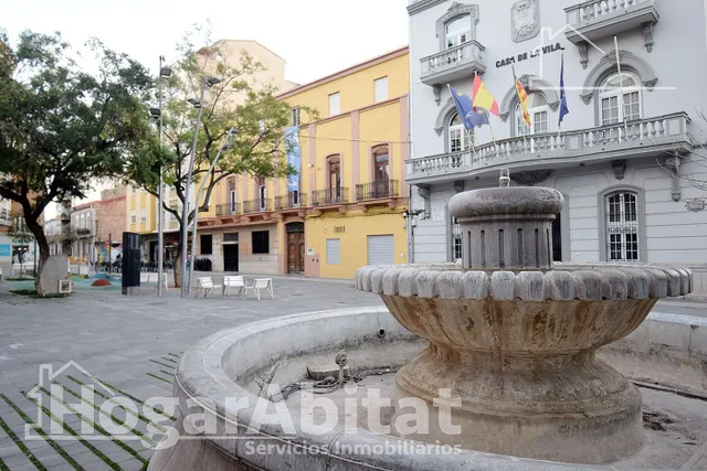 ¡HAZLO A TU GUSTO EN PLENO CENTRO CON ASCENSOR — 34