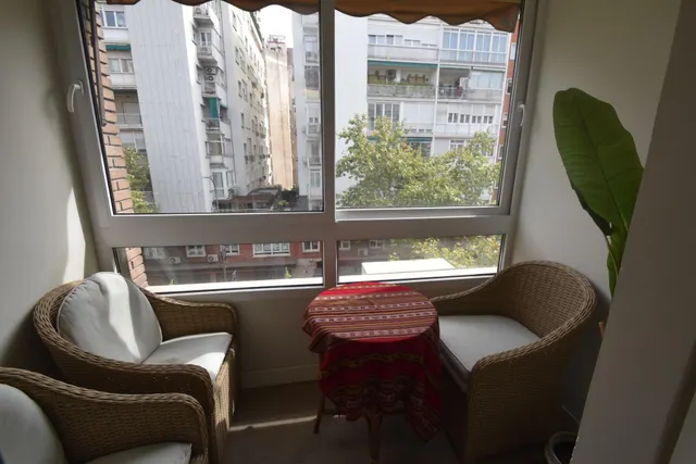 Piso 2 habitaciones 86m² en venta - Castellana — 7