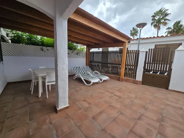 Bungalow de 2 dormitorios disponible para la temporada de invierno — 2