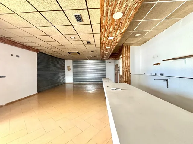 LOCAL COMERCIAL EN LA UNIÓN — 22